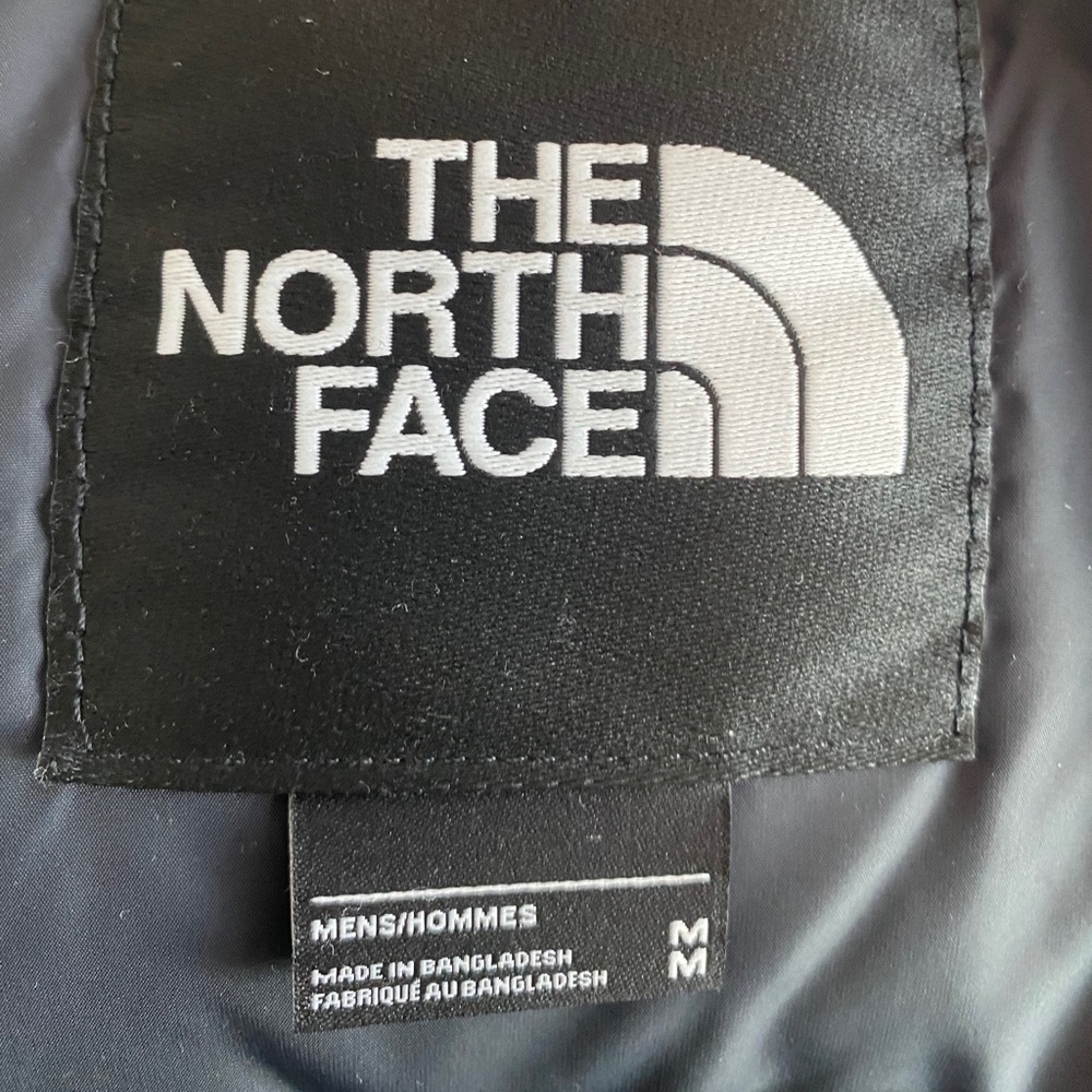 North face nuptse vest - Picture 4 of 4